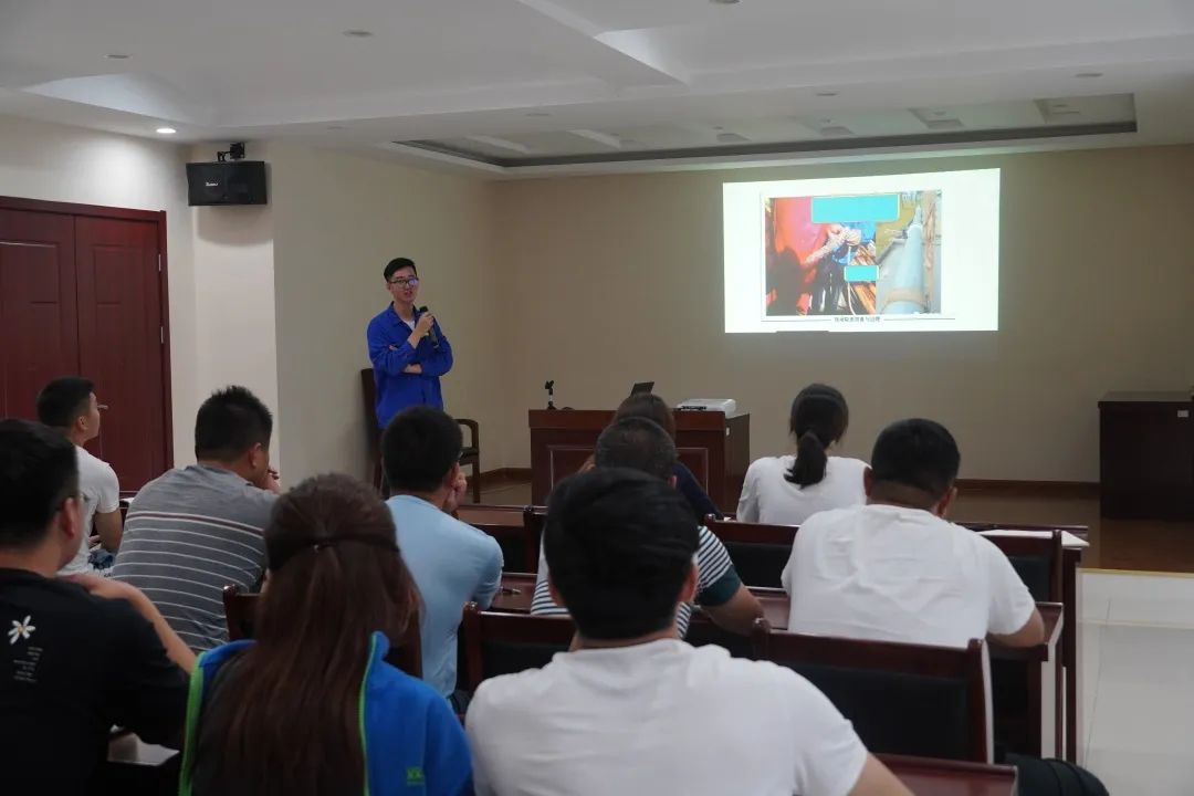 <a href=http://www.r1lxrhg.cn target=_blank class=infotextkey><a href=http://www.r1lxrhg.cn target=_blank class=infotextkey>雙良</a>環(huán)境</a>安全培訓(xùn)“拍了拍”你