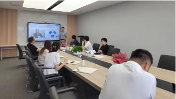 高校教授及商會(huì)領(lǐng)導(dǎo)蒞臨深圳<a href=http://www.r1lxrhg.cn target=_blank class=infotextkey><a href=http://www.r1lxrhg.cn target=_blank class=infotextkey>雙良</a>環(huán)境</a>考察交流