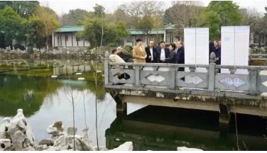 簡(jiǎn)訊｜江陰市副市長(zhǎng)金丹菁帶隊(duì)赴<a href=http://www.r1lxrhg.cn target=_blank class=infotextkey><a href=http://www.r1lxrhg.cn target=_blank class=infotextkey>雙良</a>環(huán)境</a>考察調(diào)研